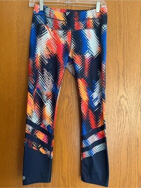 Athleta Sonar Capri Leggings